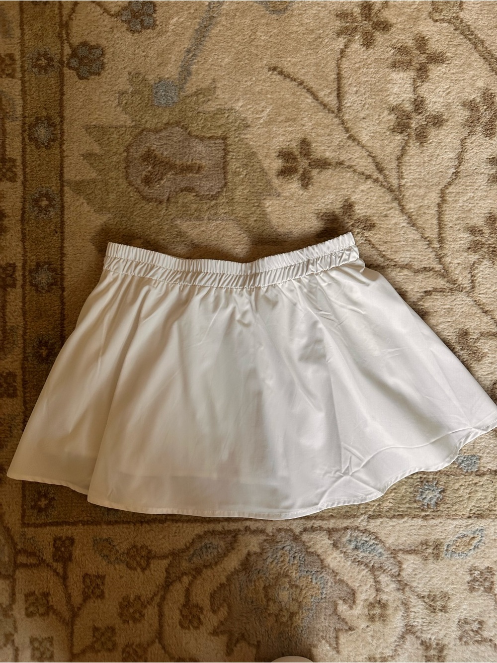 Buttermelon Classic White Women’s Elastic Waist Skater Skirt Size M NWOT